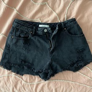 PACSUN BLACK JEAN SHORTS